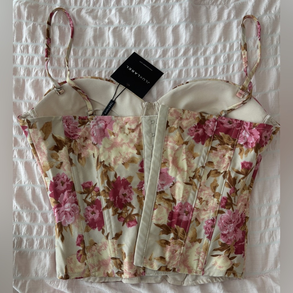 NWT • JLUXLABEL • WOMENS BEIGE NORAH SKIRT SET • SMALL • SILHOUETTE FORM FITTING - Picture 5 of 6